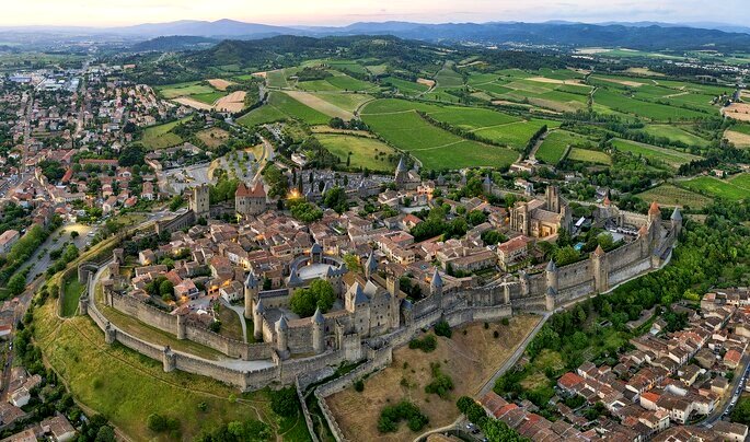 Carcassone, cidade medieval ainda preservada na França.
